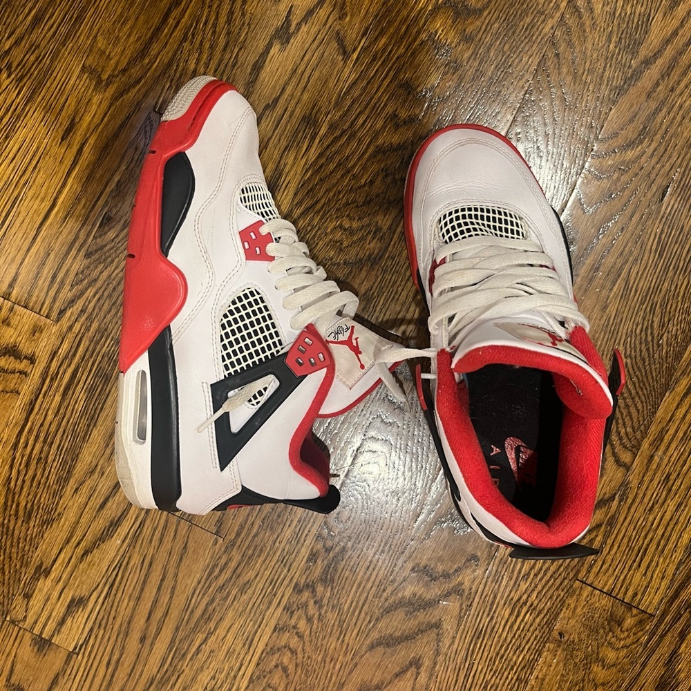 Jordan 4 Retro Fire Red 2020 ‼️